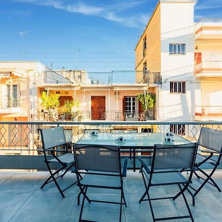 Apartamento Upscale Modern Escape In The Historic Center Kalamata Exterior foto